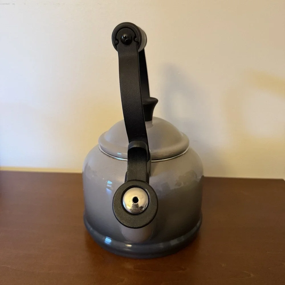 Le Creuset Demi Tea Kettle Pot 1.25 Qt Light Dark  Gray Enamel Steel - READ